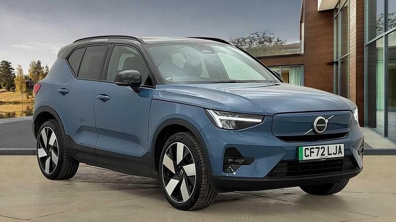 Used 2023 Volvo XC40 Ultimate SUV | £26,000 (Super price) - Image 1/4