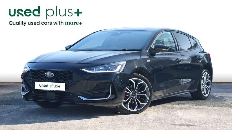Used Ford Focus ST-Line 125 HP (91 kW) 2023 Black Hatchback