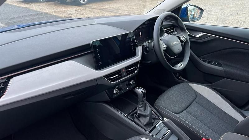 Used Skoda Scala SE L 150 HP (110 kW) 2025 Race blue Hatchback