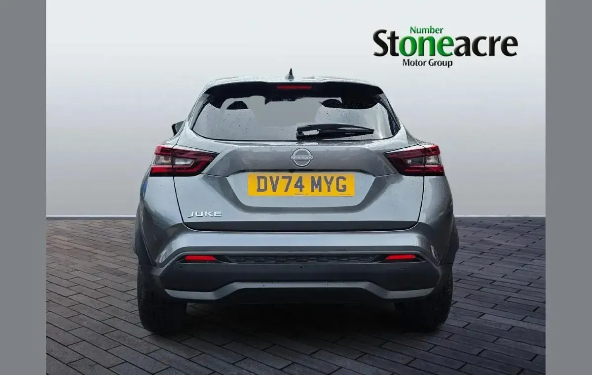 Used Nissan Juke N-Connecta 114 HP (83 kW) 2024 Grey SUV