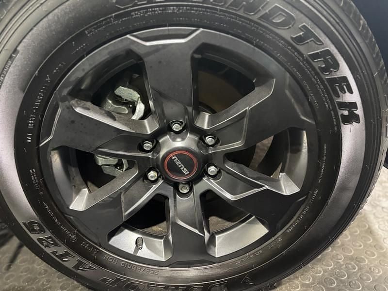 New Isuzu D-Max 163 HP (119 kW) 2025 Splash white Pickup