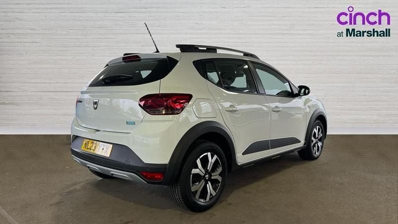 Used Dacia Sandero Prestige 100 HP (73 kW) 2023 White