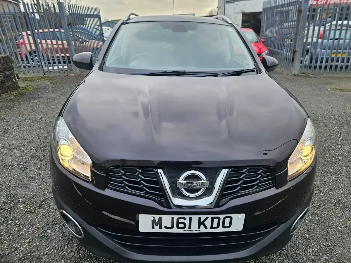 Used Nissan Qashqai N-TEC 110 HP (80 kW) 2011 Black SUV