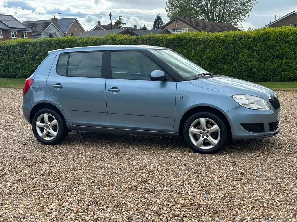 Used Skoda Fabia SE 90 HP (66 kW) 2012 Grey Hatchback