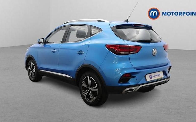 Usado MG ZS Excite 106 HP (77 kW) 2023 Azul SUV