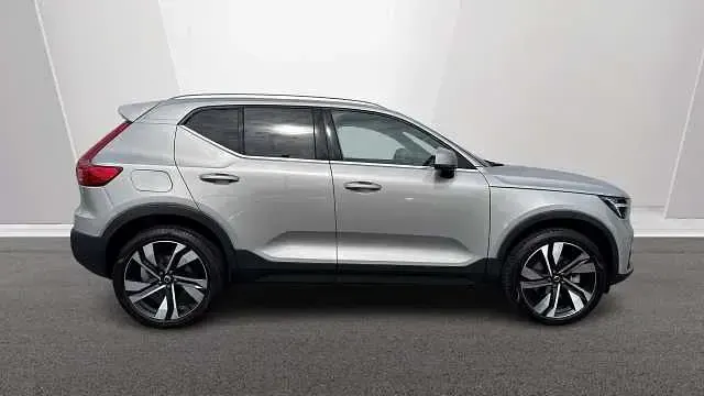 Used Volvo XC40 Ultra 161 HP (118 kW) 2025 SUV