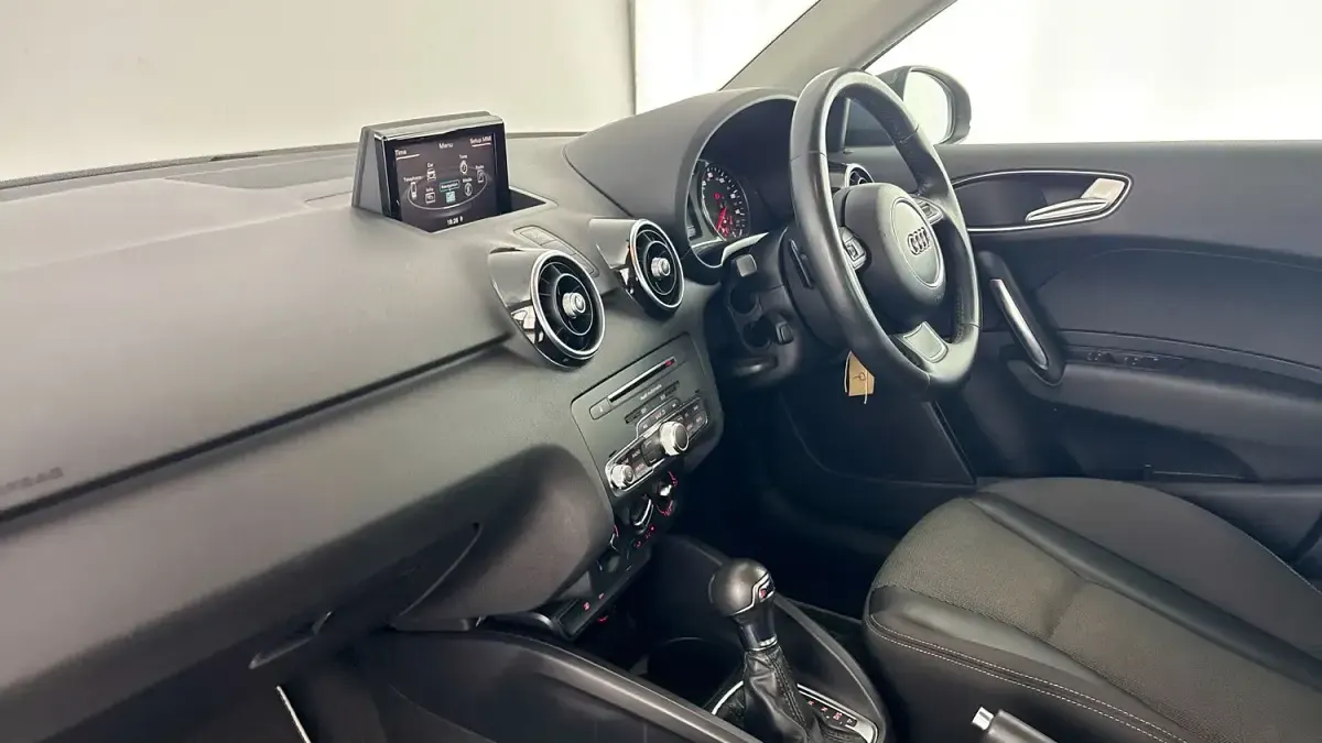 Used Audi A1 Sportback Sport 2018 Nano grey Hatchback
