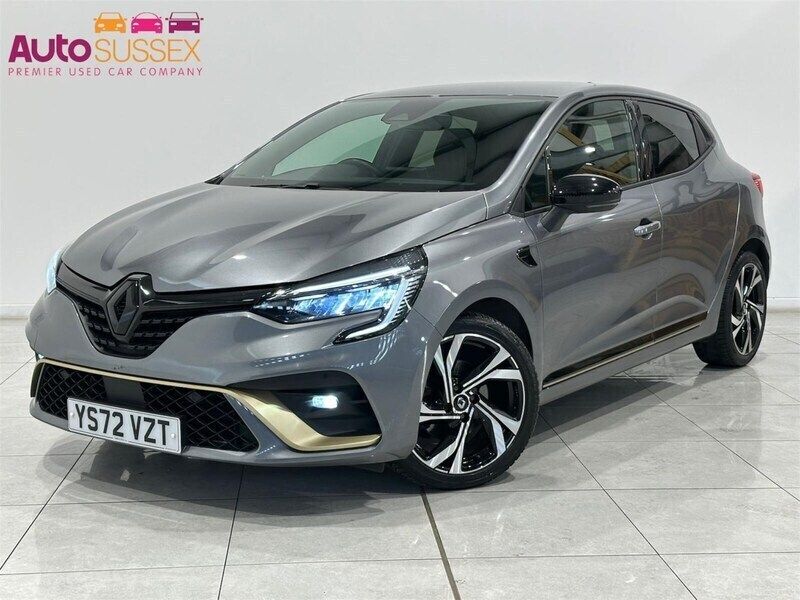Grey Used 2022 Renault Clio V Engineered Hatchback | £11,995 - Image 1/4