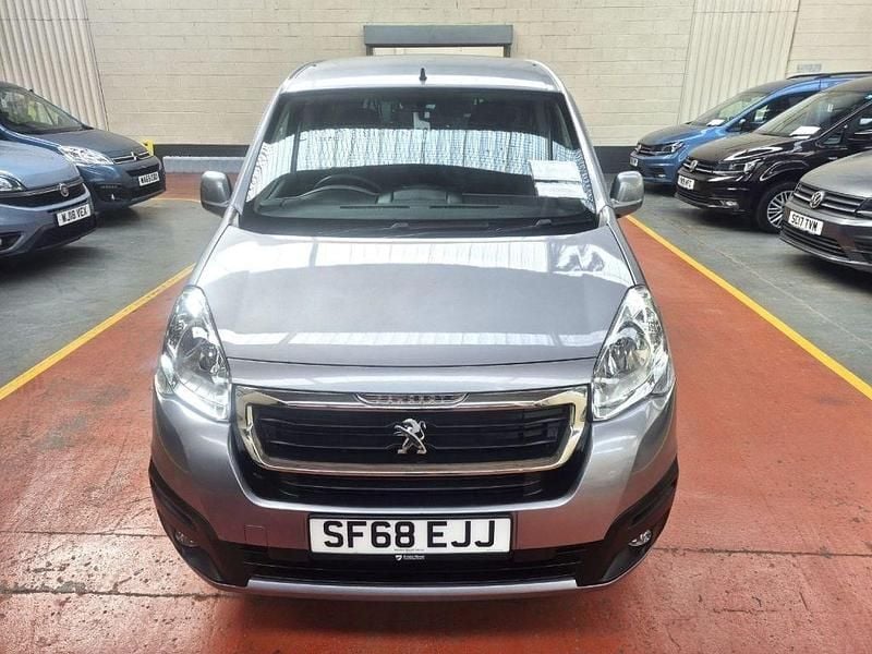 Used Peugeot Partner S 2018 Grey MPV