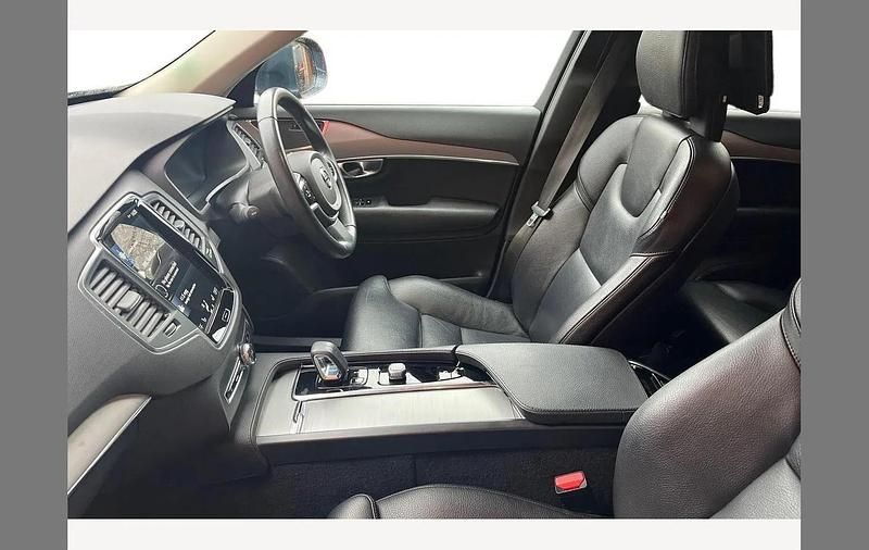 Used Volvo XC90 Inscription 390 HP (286 kW) 2021 Blue SUV