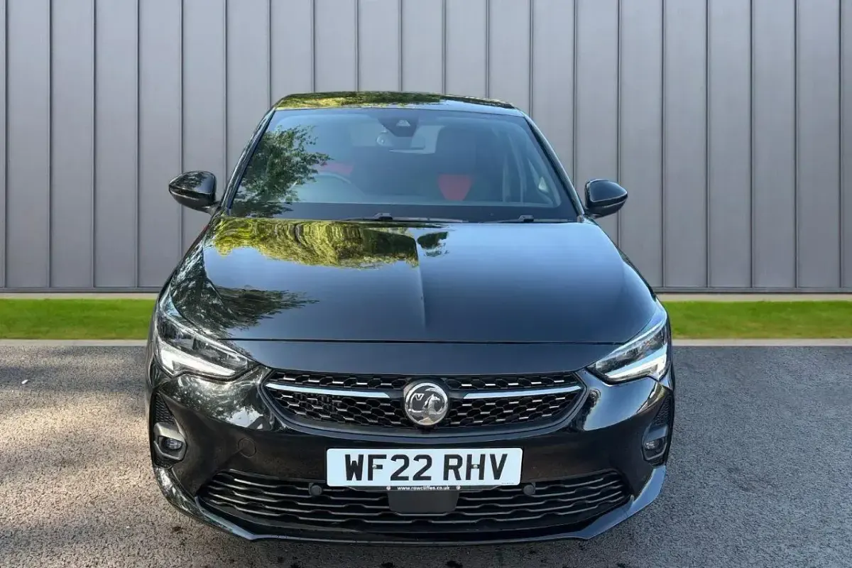 Used Vauxhall Corsa Edition 128 HP (94 kW) 2022 Black Hatchback