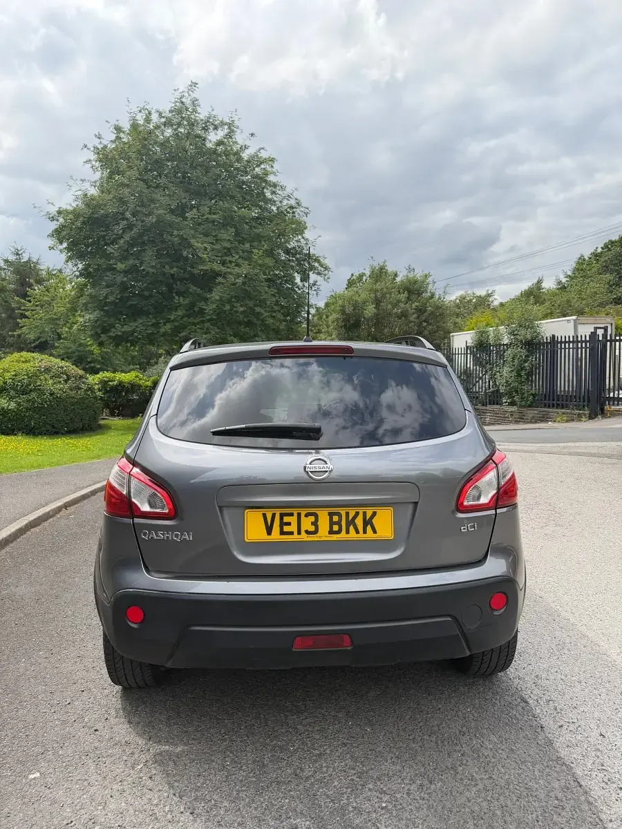 Used Nissan Qashqai 360º 110 HP (80 kW) 2013 Grey SUV