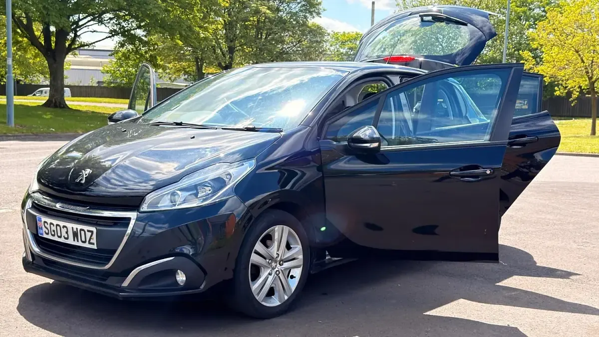 Used Peugeot 208 Active 2019 Black Hatchback