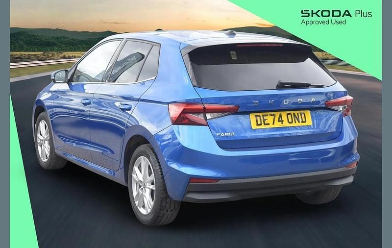 Used Skoda Fabia SE L 113 HP (83 kW) 2024 Race blue metallic Hatchback