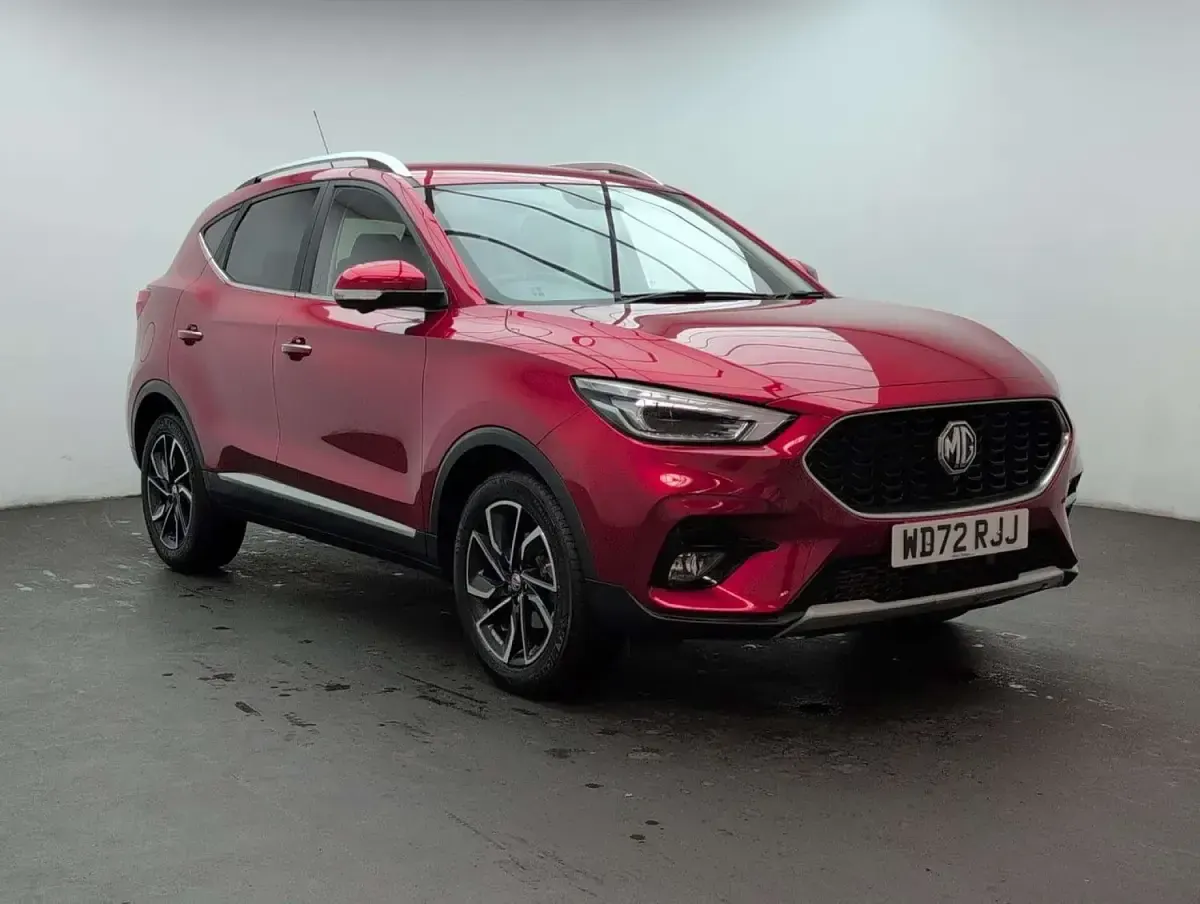 Used MG ZS Exclusive 111 HP (81 kW) 2023 Red SUV