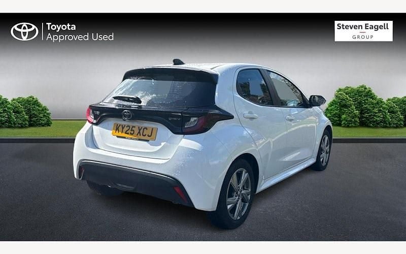 Used Toyota Yaris Hybrid 116 HP (85 kW) 2026 Hatchback