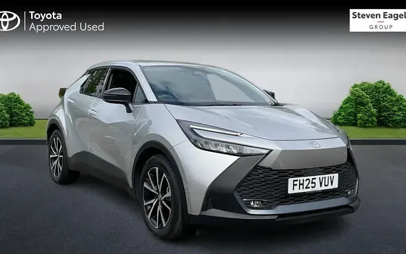 Used Toyota C-HR Design 140 HP (102 kW) 2026 SUV
