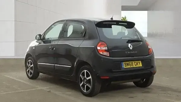 Used Renault Twingo Iconic 90 HP (66 kW) 2019 Black Hatchback