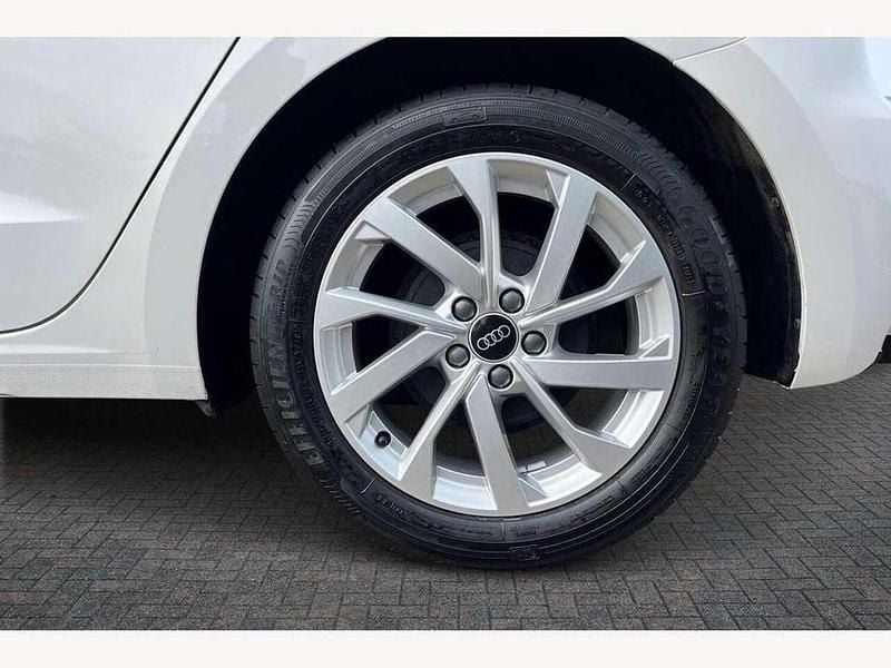 Usado Audi A1 Sport 95 HP (69 kW) 2023 Branco SUV