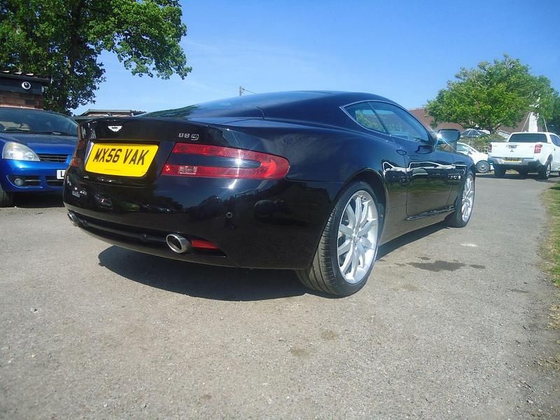 Used Aston Martin DB9 450 HP (330 kW) 2007 Black Coupe