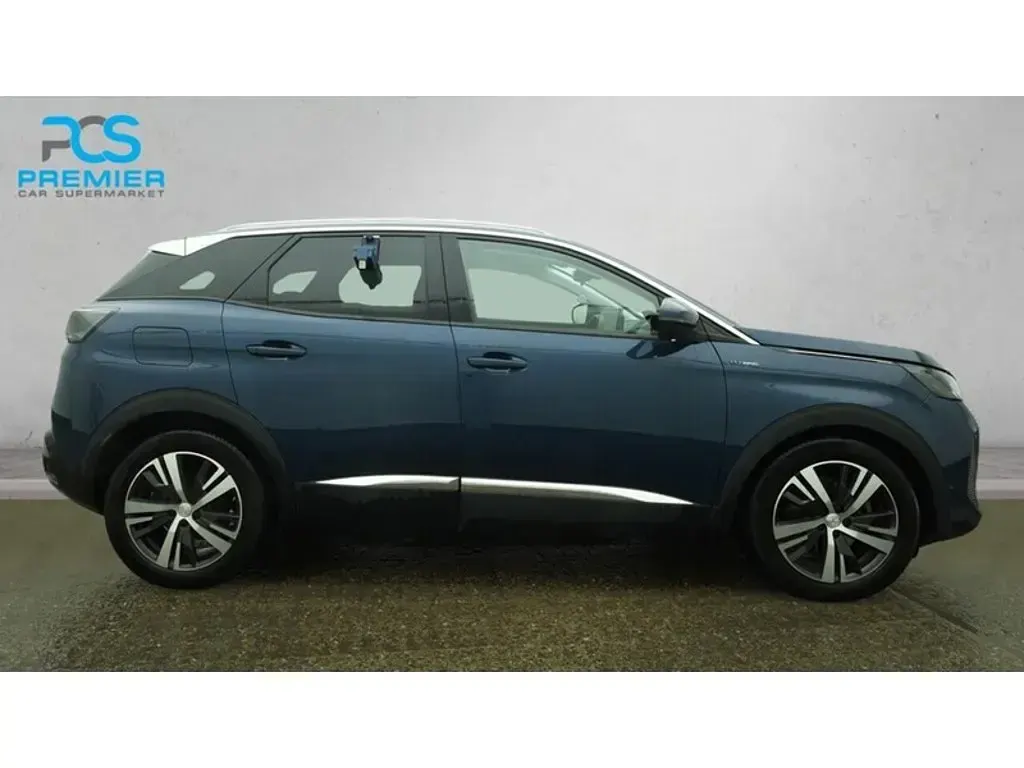 Second-hand Peugeot 3008 Allure Premium 300 CP (220 kW) 2021 Albastru SUV