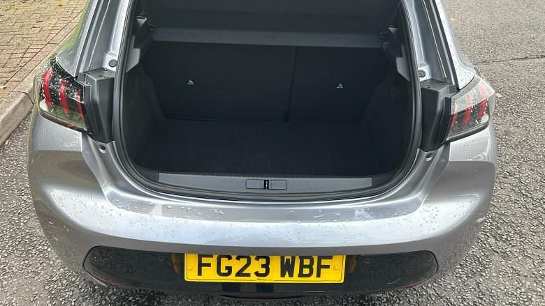 Used Peugeot 208 Allure+ 102 HP (75 kW) 2023 Grey Hatchback