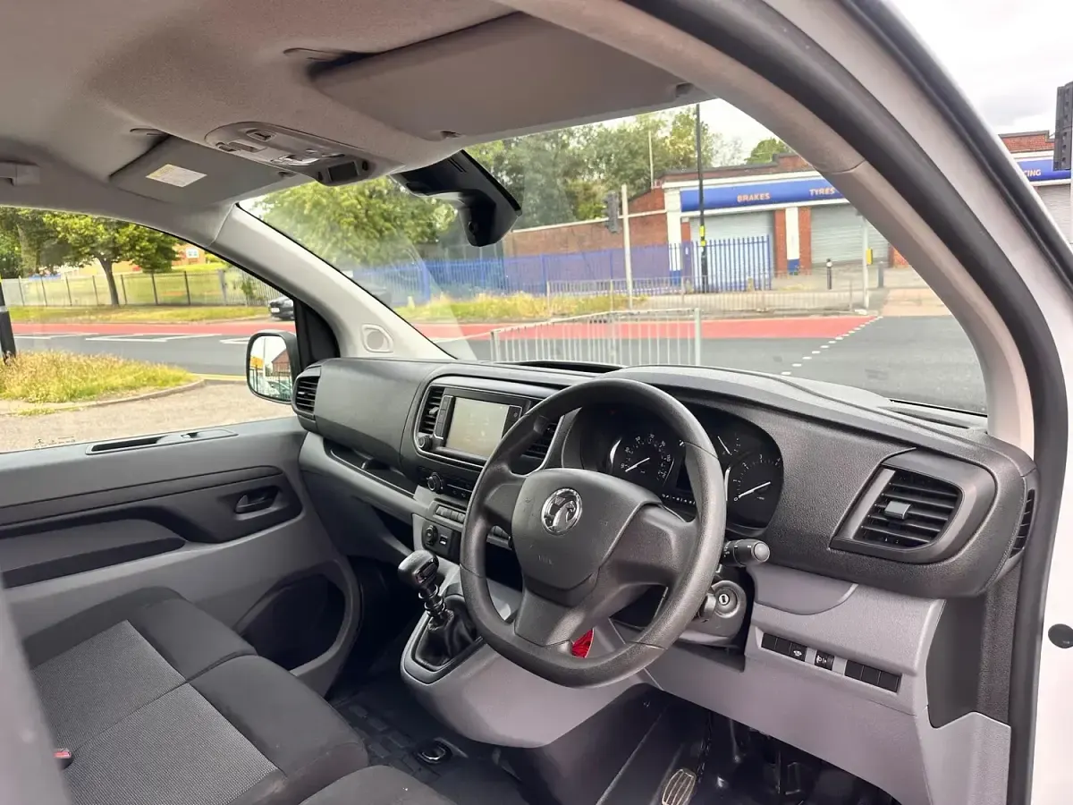 Used Vauxhall Vivaro Sportive 2022 White MPV