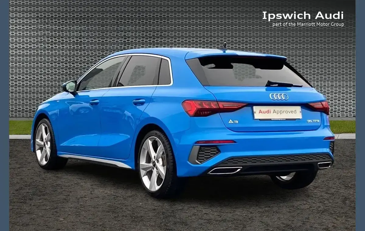Used Audi A3 S-Line 148 HP (108 kW) 2023 Blue Hatchback