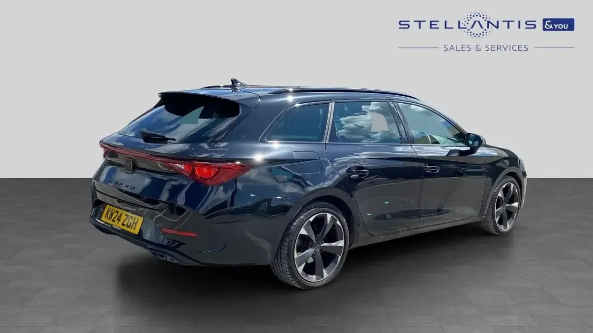 Used Cupra Leon 148 HP (108 kW) 2024 Black Estate