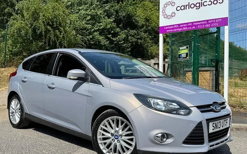Used Ford Focus Zetec 125 HP (91 kW) 2013 Hatchback