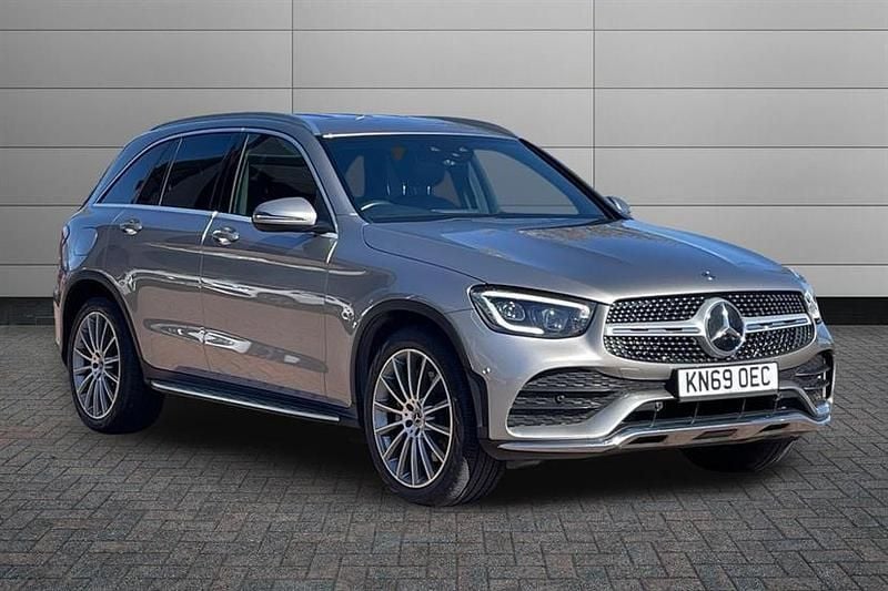 Used Mercedes GLC220 AMG Line Premium 194 HP (142 kW) 2020 Iridium silver Estate