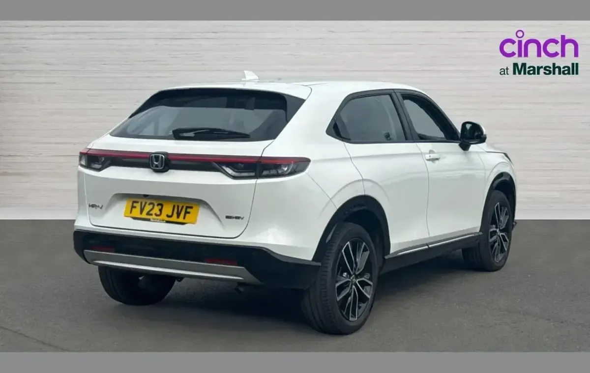 Used Honda HR-V Advance 131 HP (96 kW) 2023 White SUV