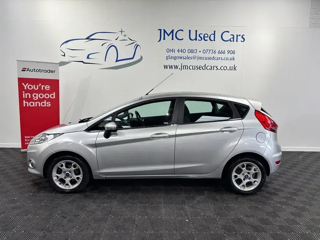 Used Ford Fiesta Zetec 2011 Silver Hatchback