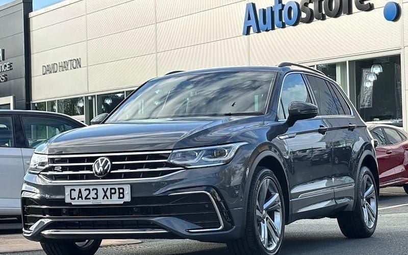 Grey Used 2023 VW Tiguan R-line Edition SUV | £27,462 (A bit pricey) - Image 1/4