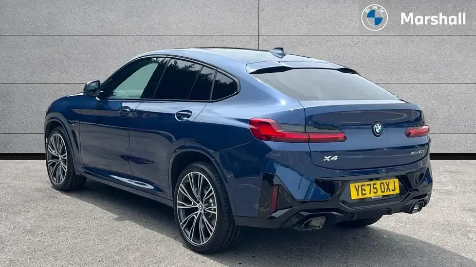 Used BMW X4 M Sport 190 HP (139 kW) 2025 Blue SUV