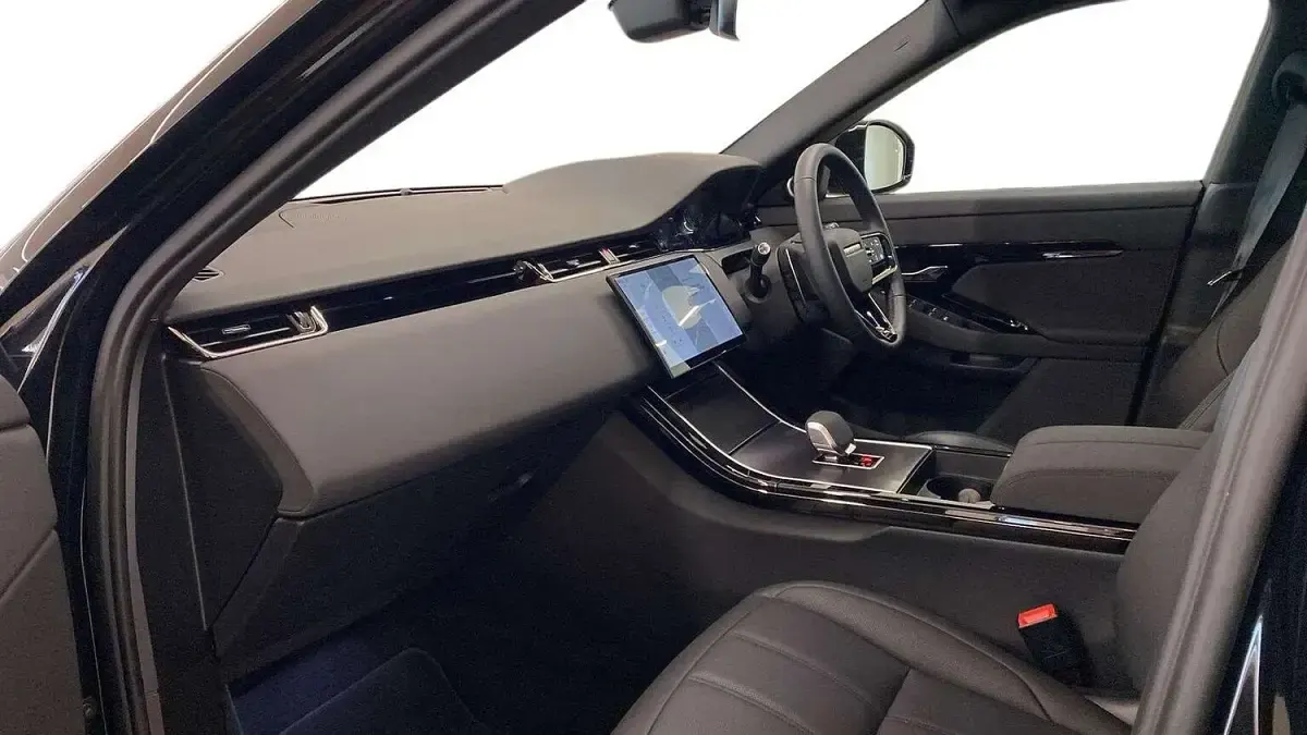 Used Land Rover Range Rover evoque SE Dynamic 204 HP (150 kW) 2025 Black SUV