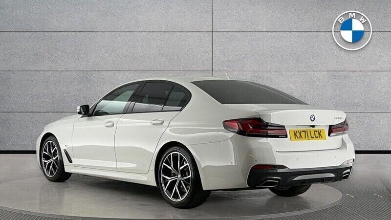 Used BMW 520 M Sport 187 HP (137 kW) 2021 White Sedan