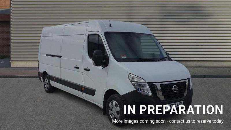 White Used 2022 Nissan Interstar Tekna Van | £14,190 (Super price) - Image 1/4