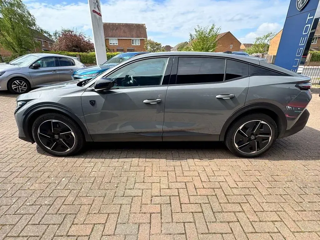 Used Peugeot e-408 GT 152 kW (207 HP) 2025 Grey SUV