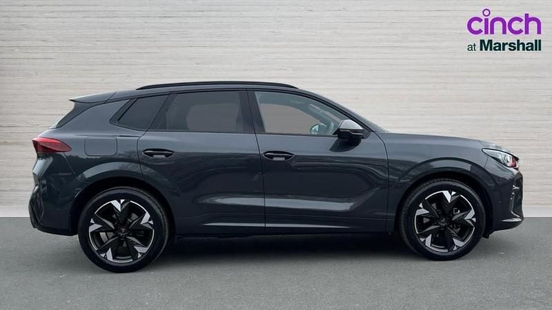 Used Cupra Terramar 150 HP (110 kW) 2025 Timanfaya grey SUV
