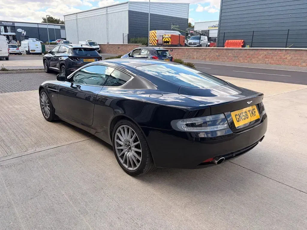 Used Aston Martin DB9 456 HP (335 kW) 2008 Black Coupe