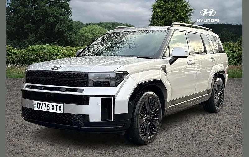 Used Hyundai Santa Fe 249 HP (183 kW) 2025 Silver SUV