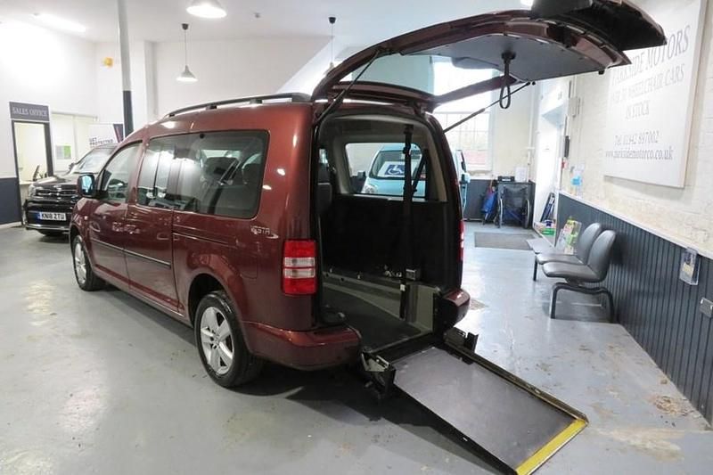 Used 2011 VW Caddy Maxi Life Life MPV | £8,500 (Fair price) - Image 1/1
