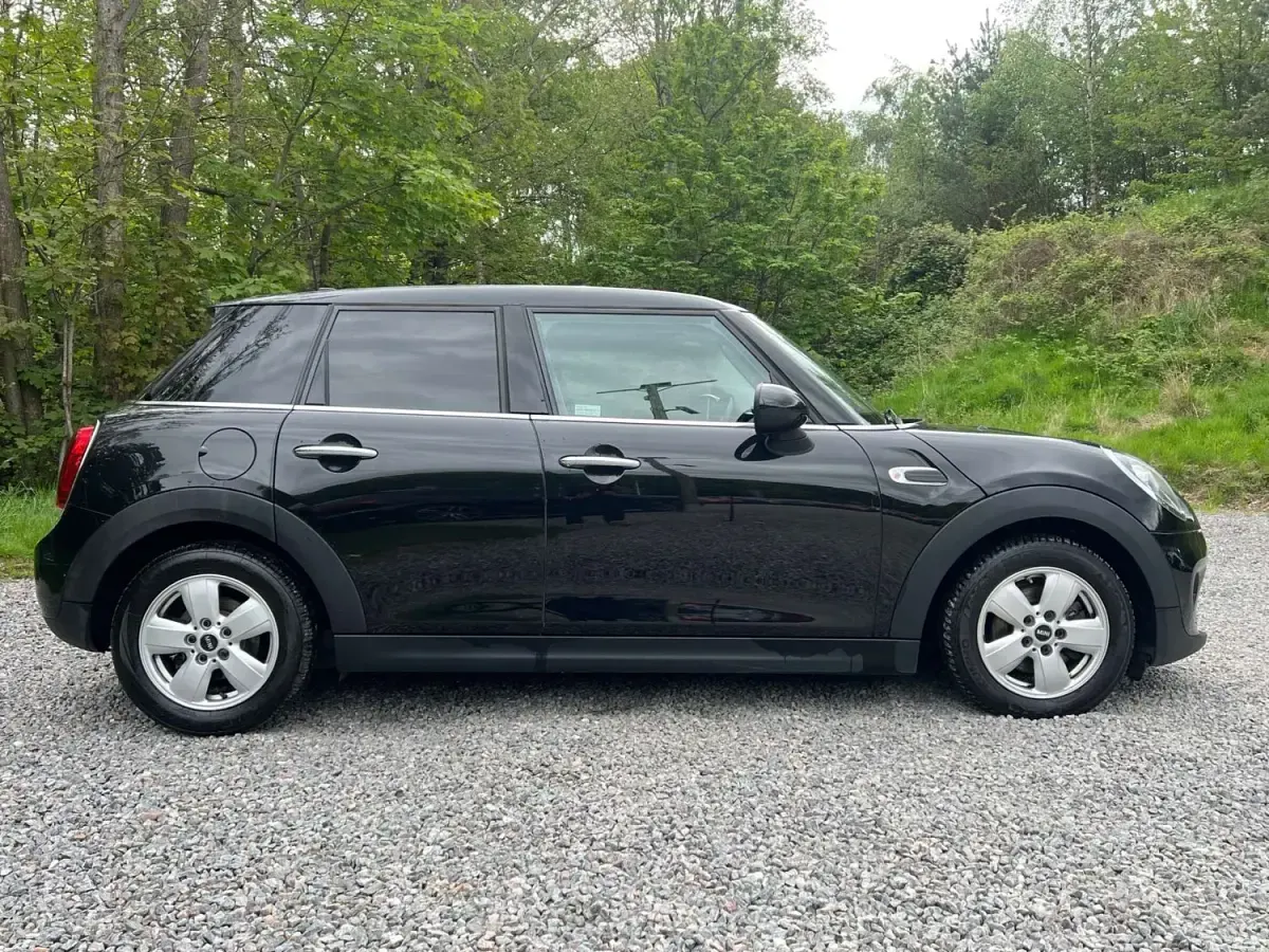 Usado Mini Cooper Classic 2019 Preto Citadino