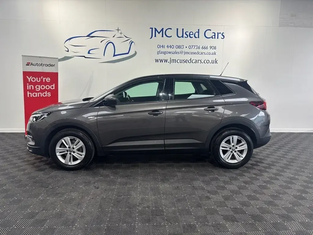 Used Vauxhall Grandland X S 130 HP (95 kW) 2018 Grey SUV