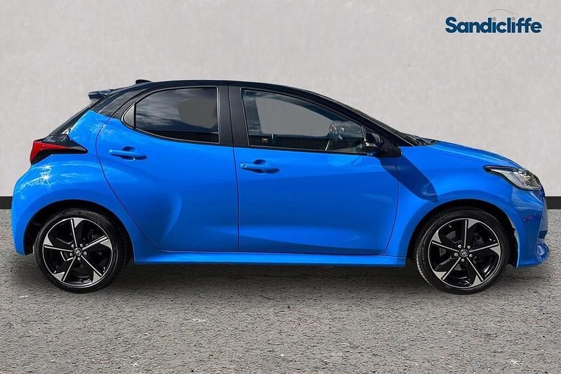 Used Toyota Yaris Hybrid Edition 2024 Blue Hatchback