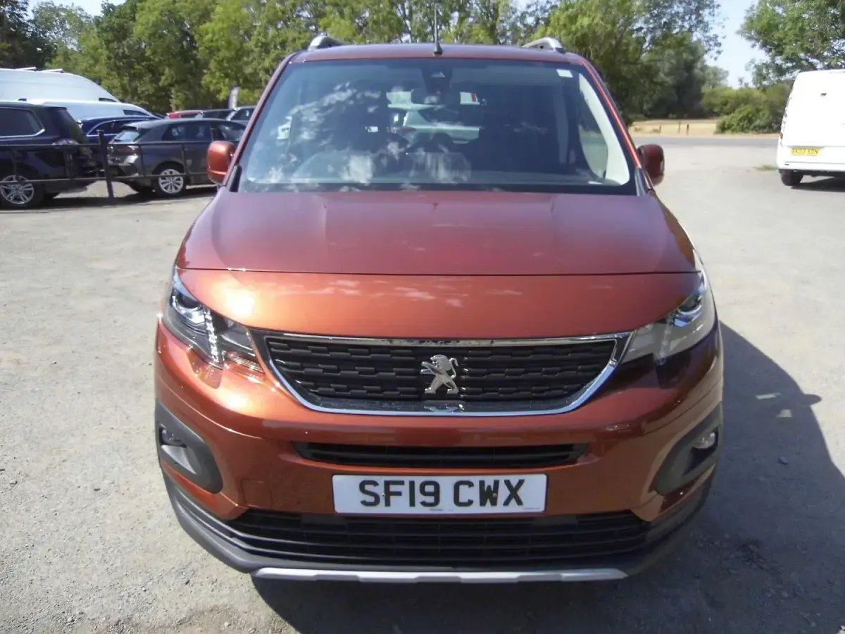 Used Peugeot Rifter Allure 2019 Bronze MPV