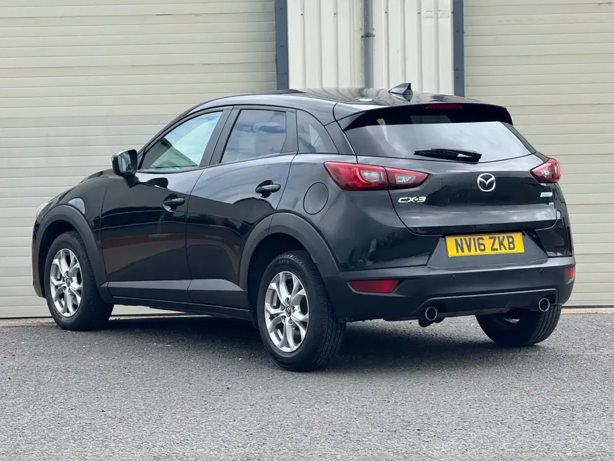 Begagnad Mazda CX-3 105 HK (77 kW) 2016 Svart SUV