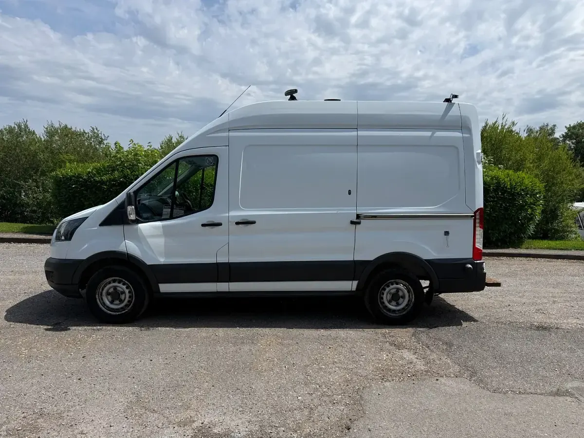 Used Ford Transit 130 HP (95 kW) 2018 White Van