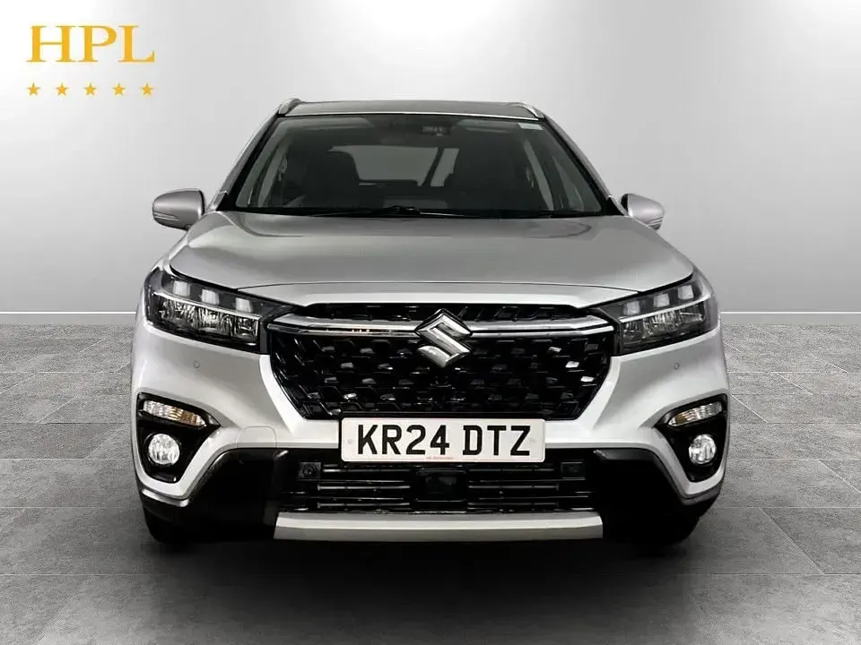 Used Suzuki SX4 129 HP (94 kW) 2024 Silver SUV